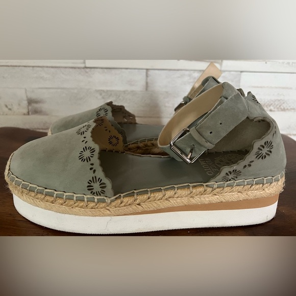Vince Camuto Breshan Espadrilles in Mint.  Size 6 - Picture 1 of 11